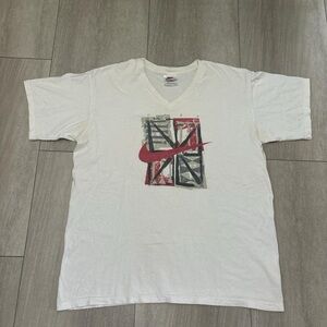 Vintage 90s Nike White V-Neck T-Shirt Size L